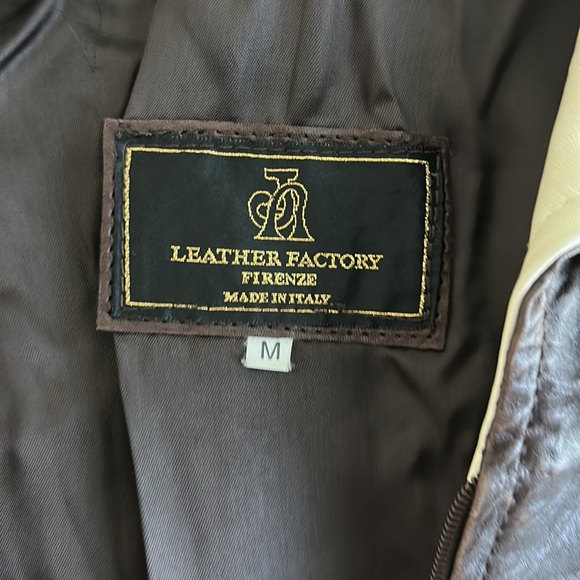 Genuine leather jacket purchased in Florence, Italy! - Picture 8 of 9